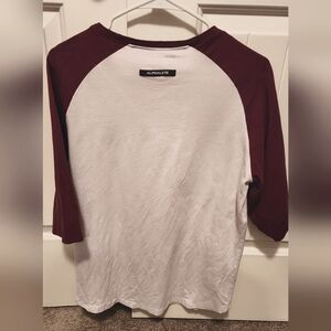 Alphalete Athletics - Performance Baseball Tee - M - Maroon/White
